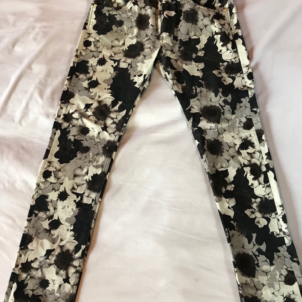 Men’s Versace jeans